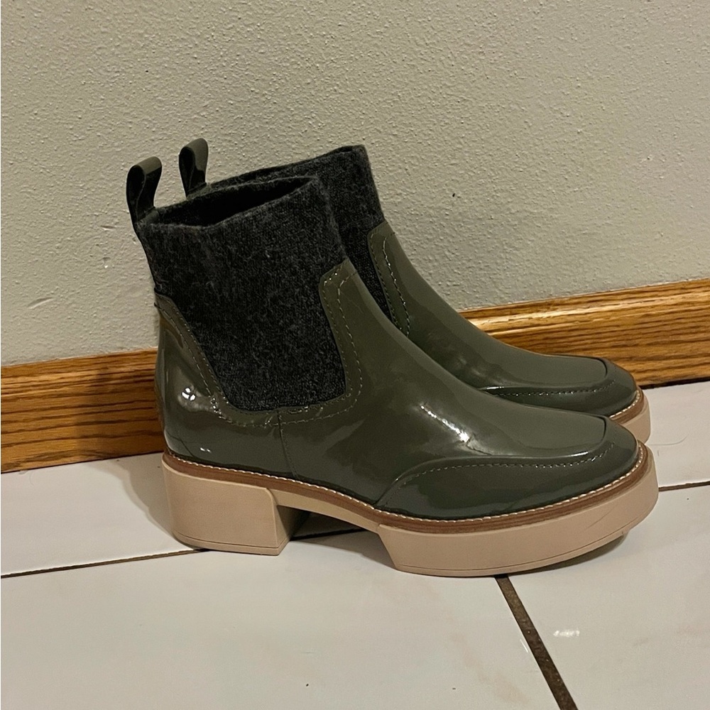 Dolce Vita Women’s size 8 Olive and Charcoal Ankle Boots NWT - Picture 1 of 8
